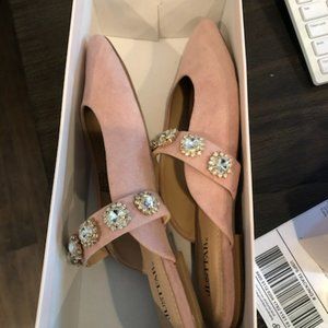 NWT JustFab Blush Flats